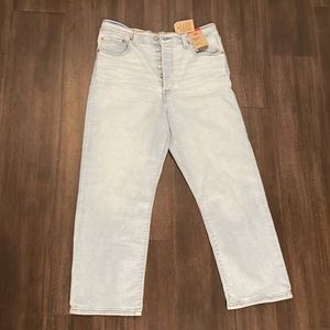 Levi’s Ribcage Straight Ankle NWT 32 stretch